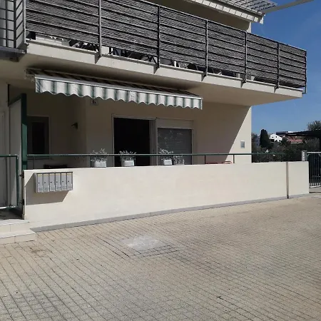 Laste-rondule Appartement *